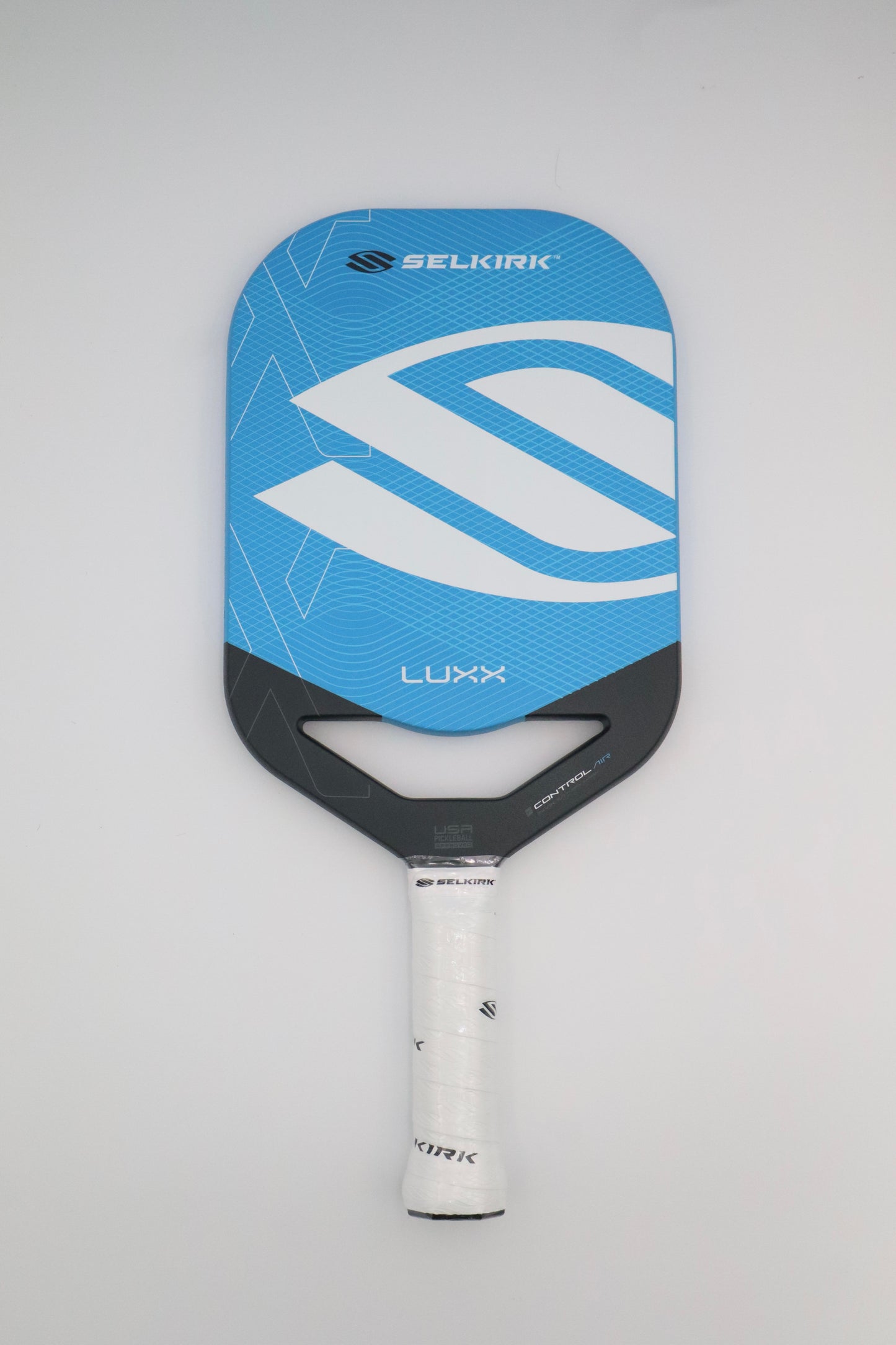 Selkirk LUXX Control Air with Infinigrit Invikta Pickleball Paddle